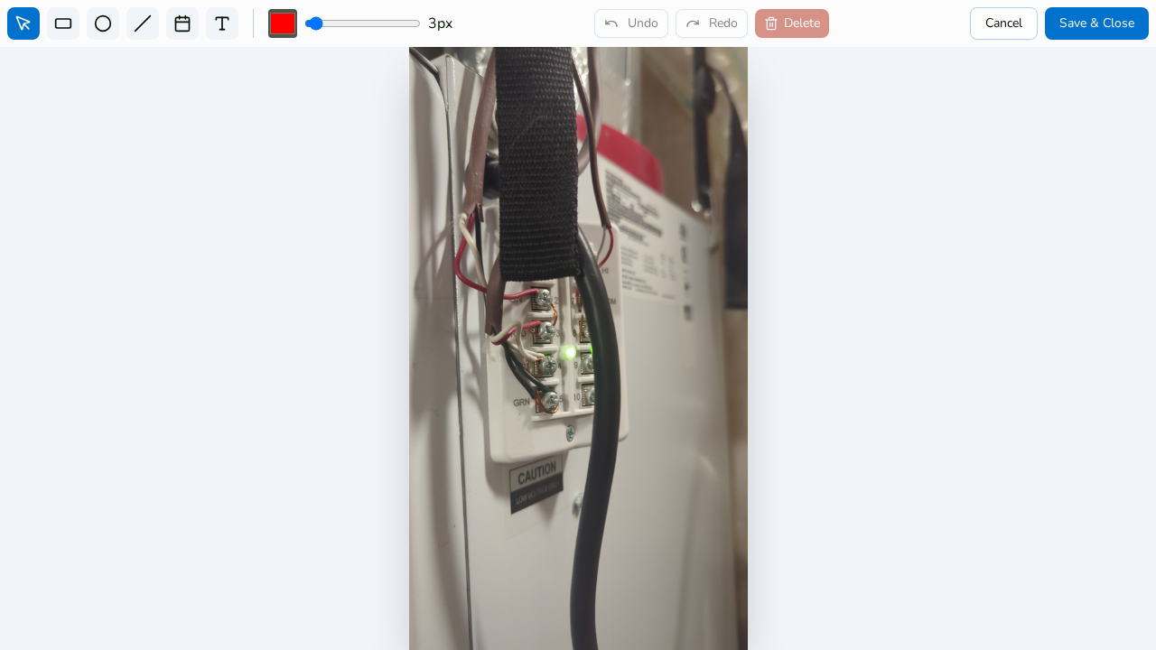 Electricians photo documentation in CrewBox web console